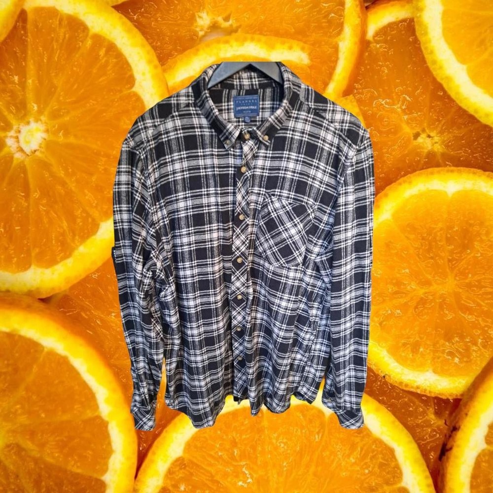 Jackson Hole White and Black Flannel Size XL‎